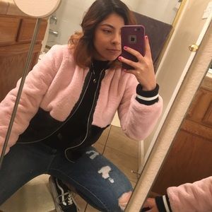 Meet your Posher, Vanessa